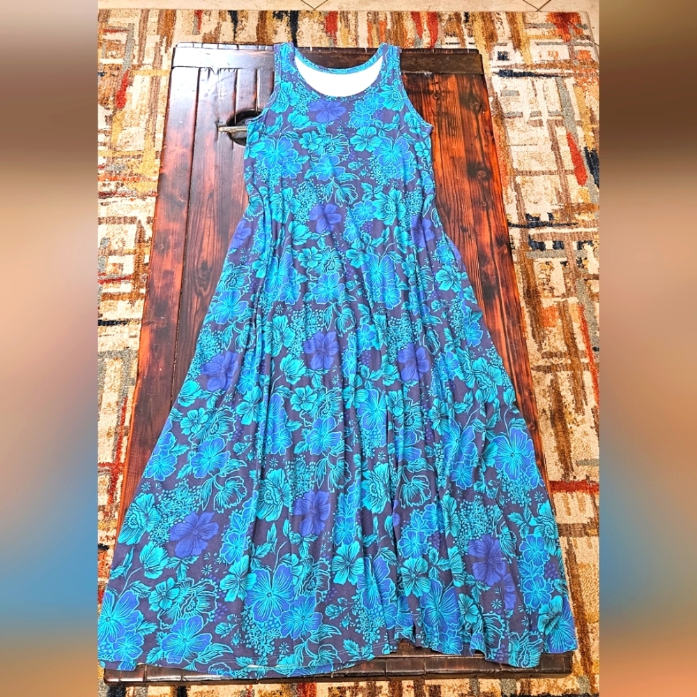 Soft Surroundings Floral Blue Sleeveless Maxi Jersey Dress Sz M